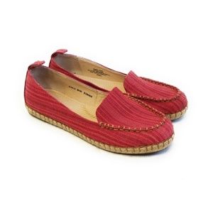 BORN Sitton Canvas Leather Slip Ons Flats Size 9